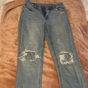 American Eagle mom jeans